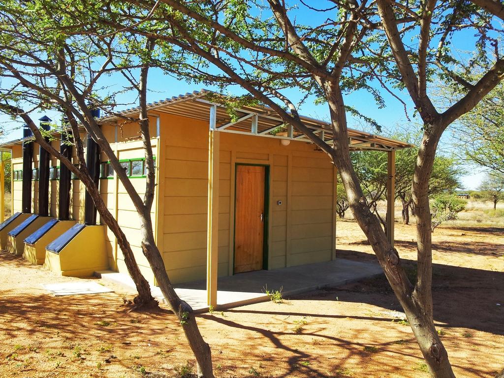 Ovita Wildlife Restcamp Okazize ห้อง รูปภาพ
